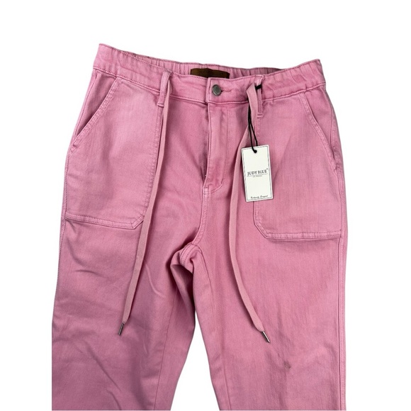 NWT Judy Blue Women’s High Waisted Light Pink Jogger In Size 7/28 - Picture 4 of 9